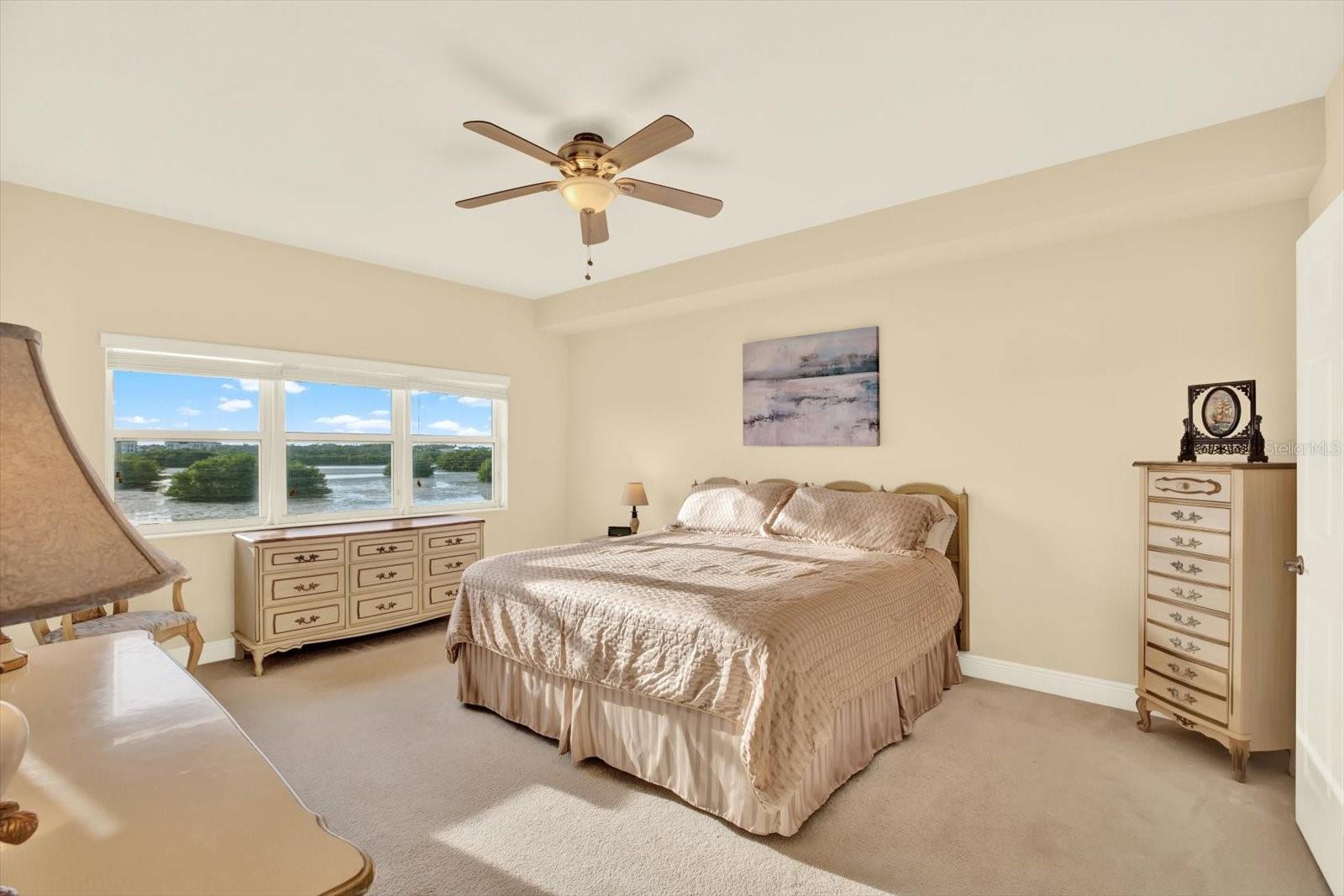 SEMINOLE ISLE CONDO - Residential