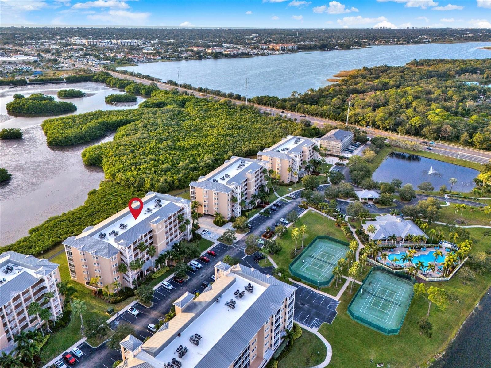 SEMINOLE ISLE CONDO - Residential