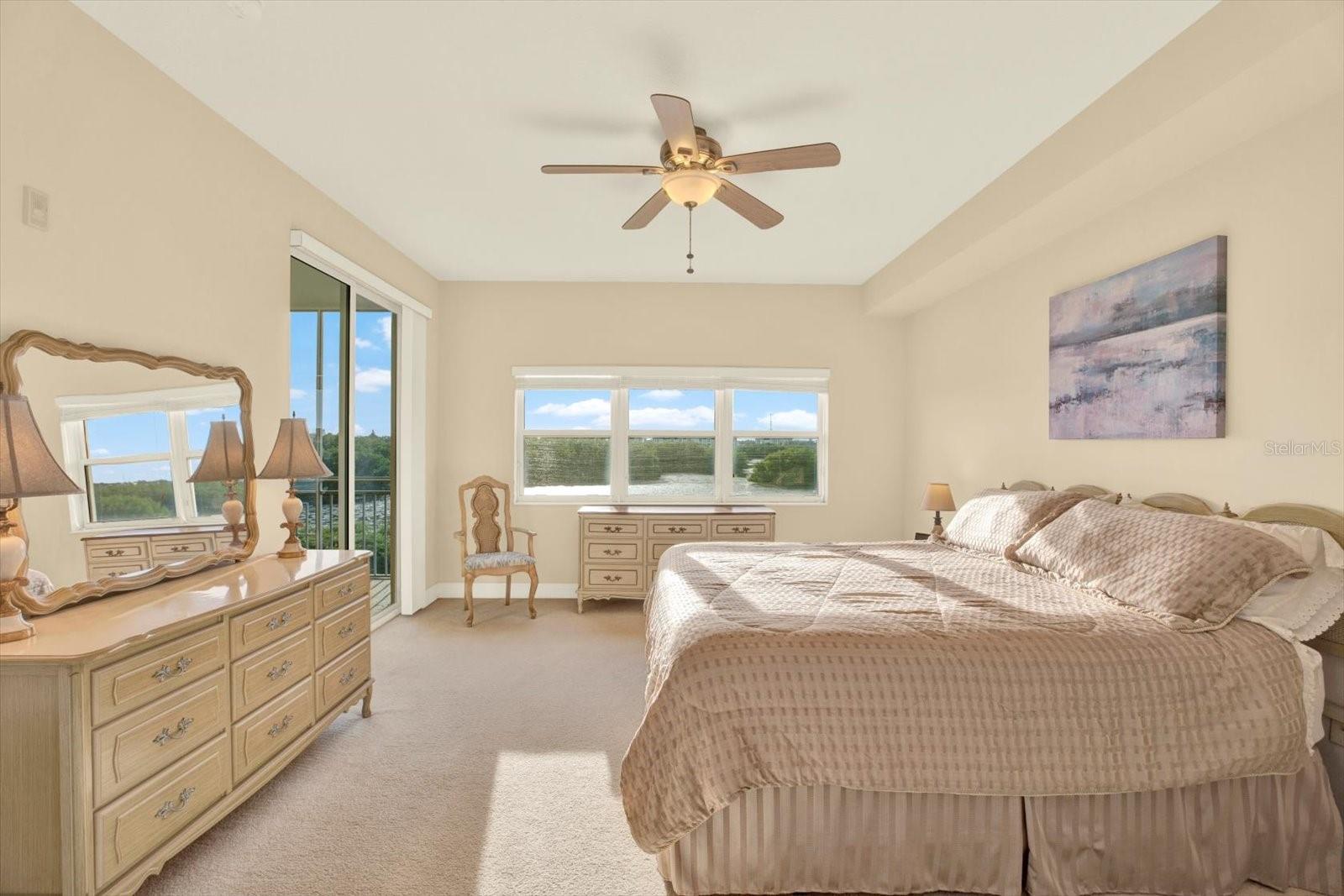 SEMINOLE ISLE CONDO - Residential