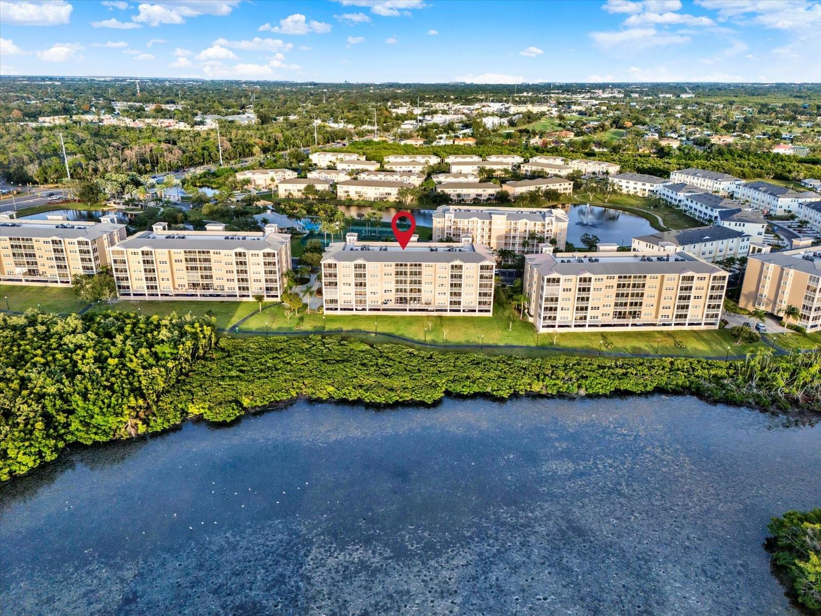 SEMINOLE ISLE CONDO - Residential