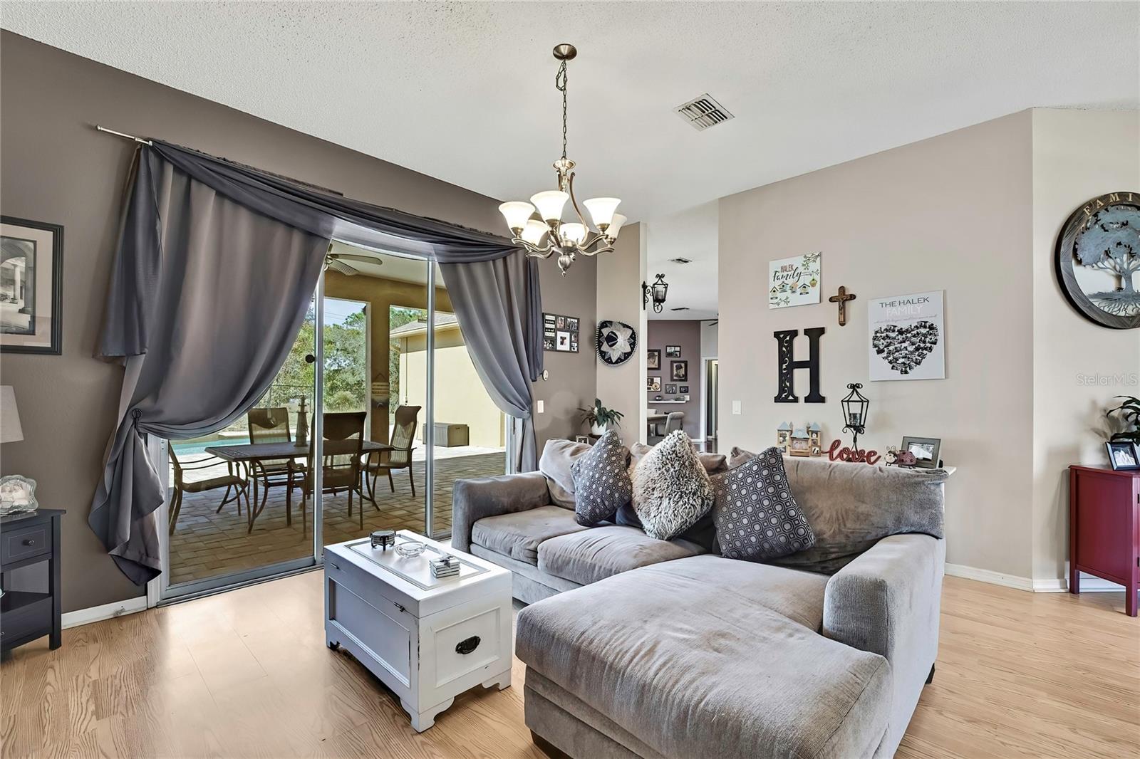 SAND RIDGE PH 1 - Residential