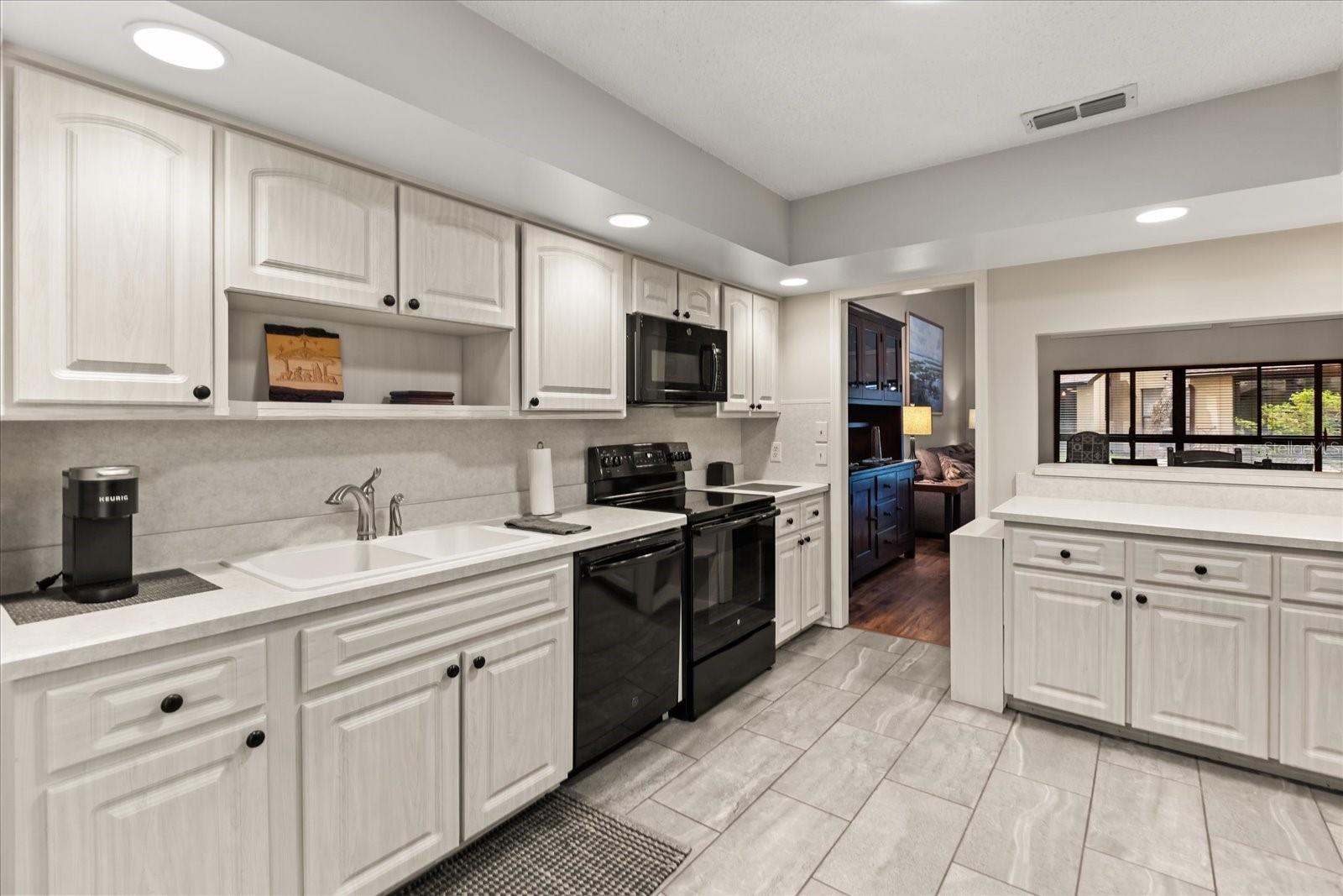 WEKIVA COUNTRY CLUB VILLAS - Residential