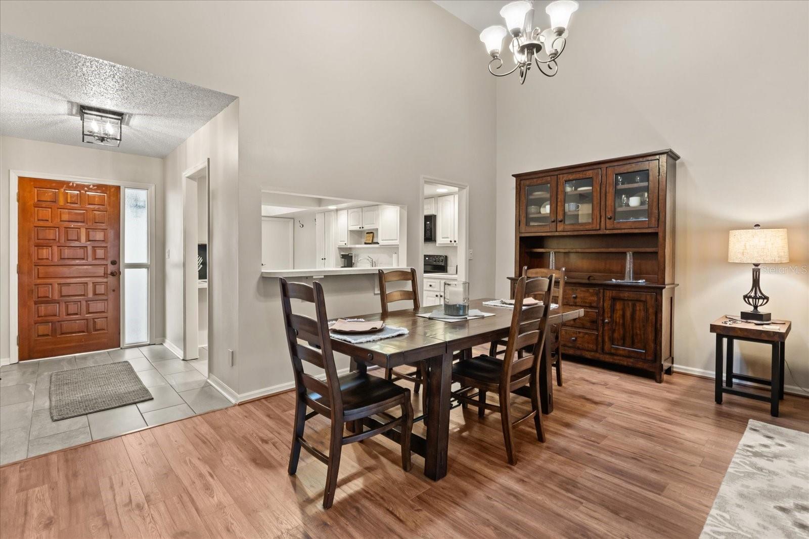 WEKIVA COUNTRY CLUB VILLAS - Residential