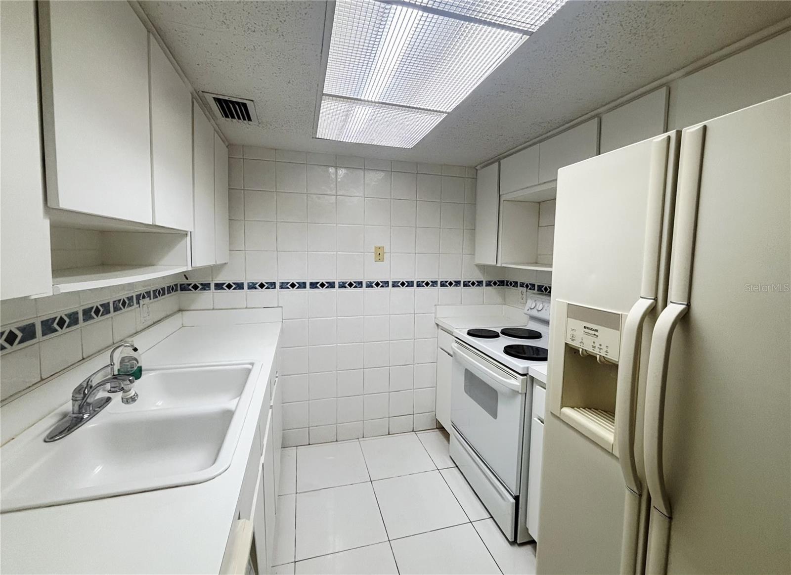 HABANA PARK A CONDO - Residential