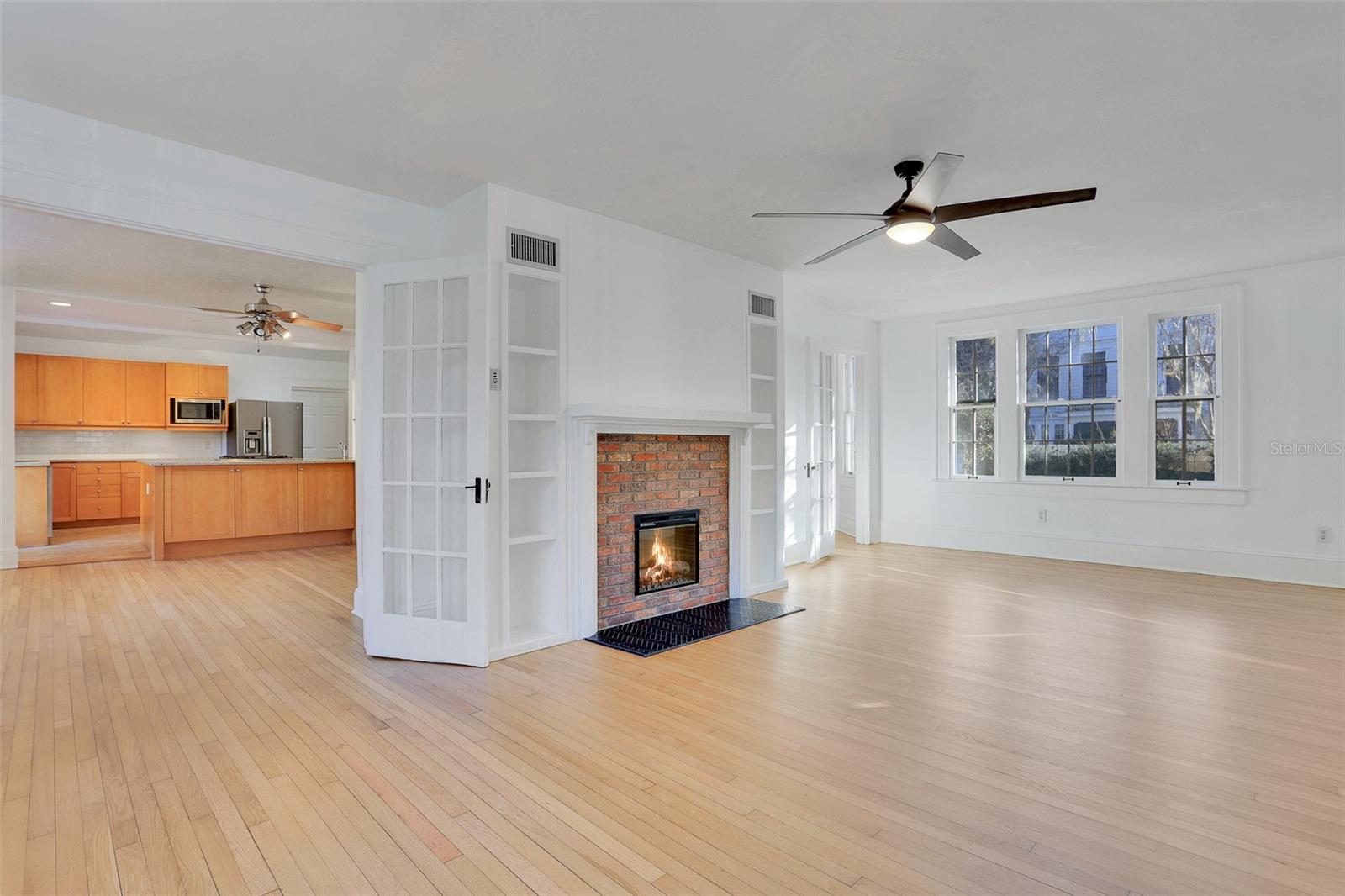 704 NE 4TH STREET
