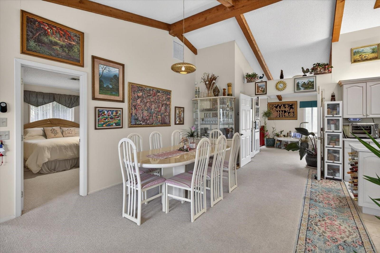 SOUTH VENICE - Residential