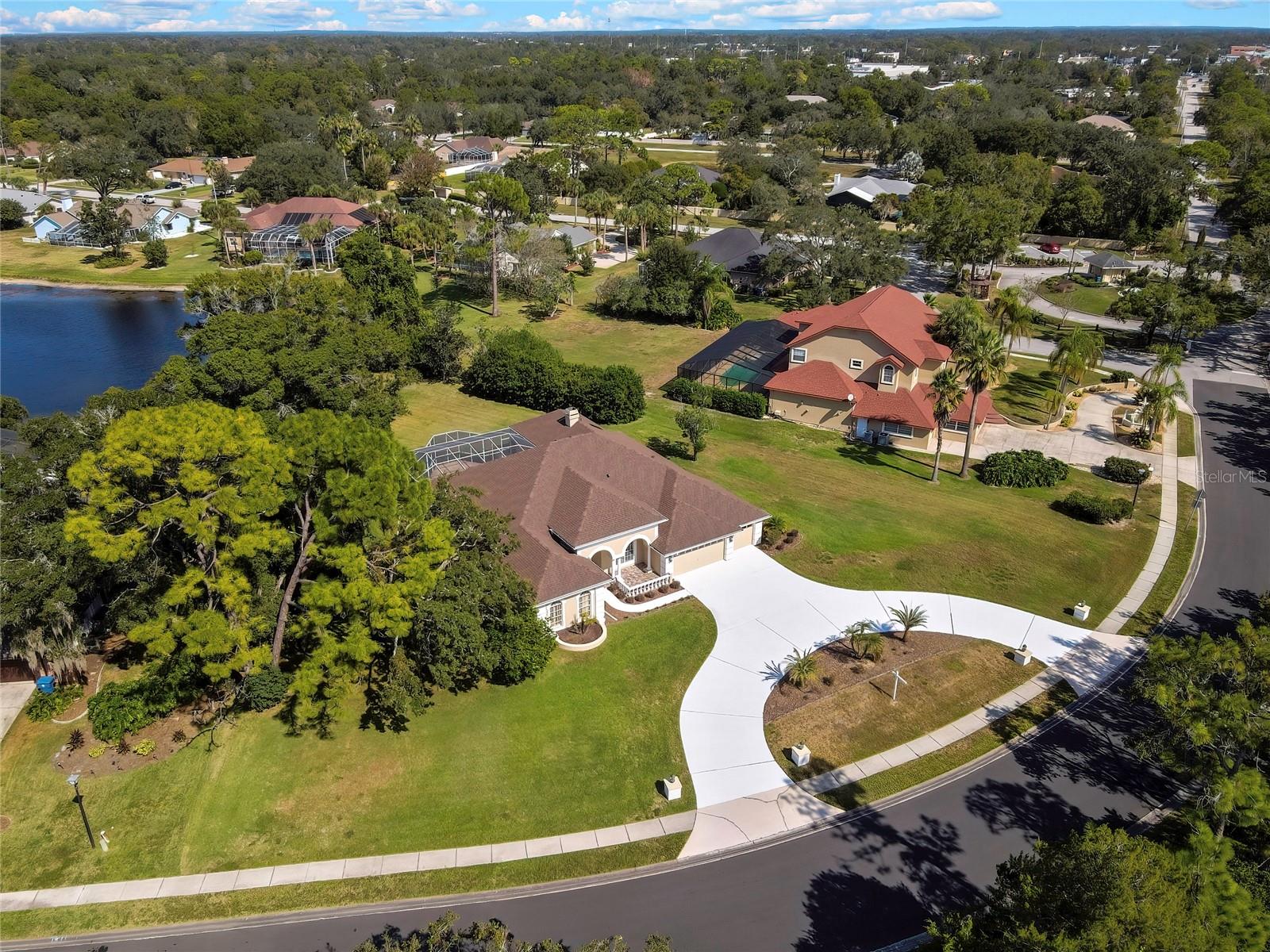 LAKE IN THE WOODS PH I - Residential