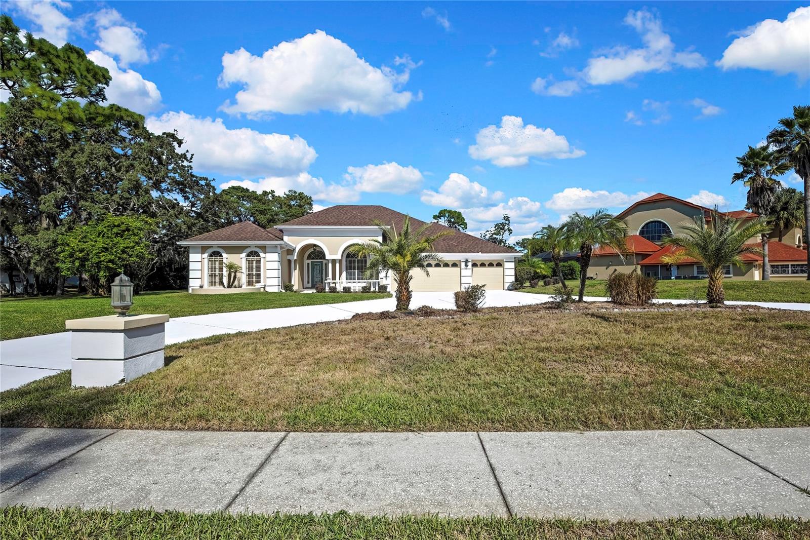 LAKE IN THE WOODS PH I - Residential