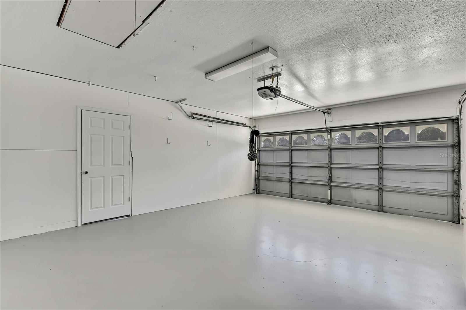 LAKE IN THE WOODS PH I - Residential