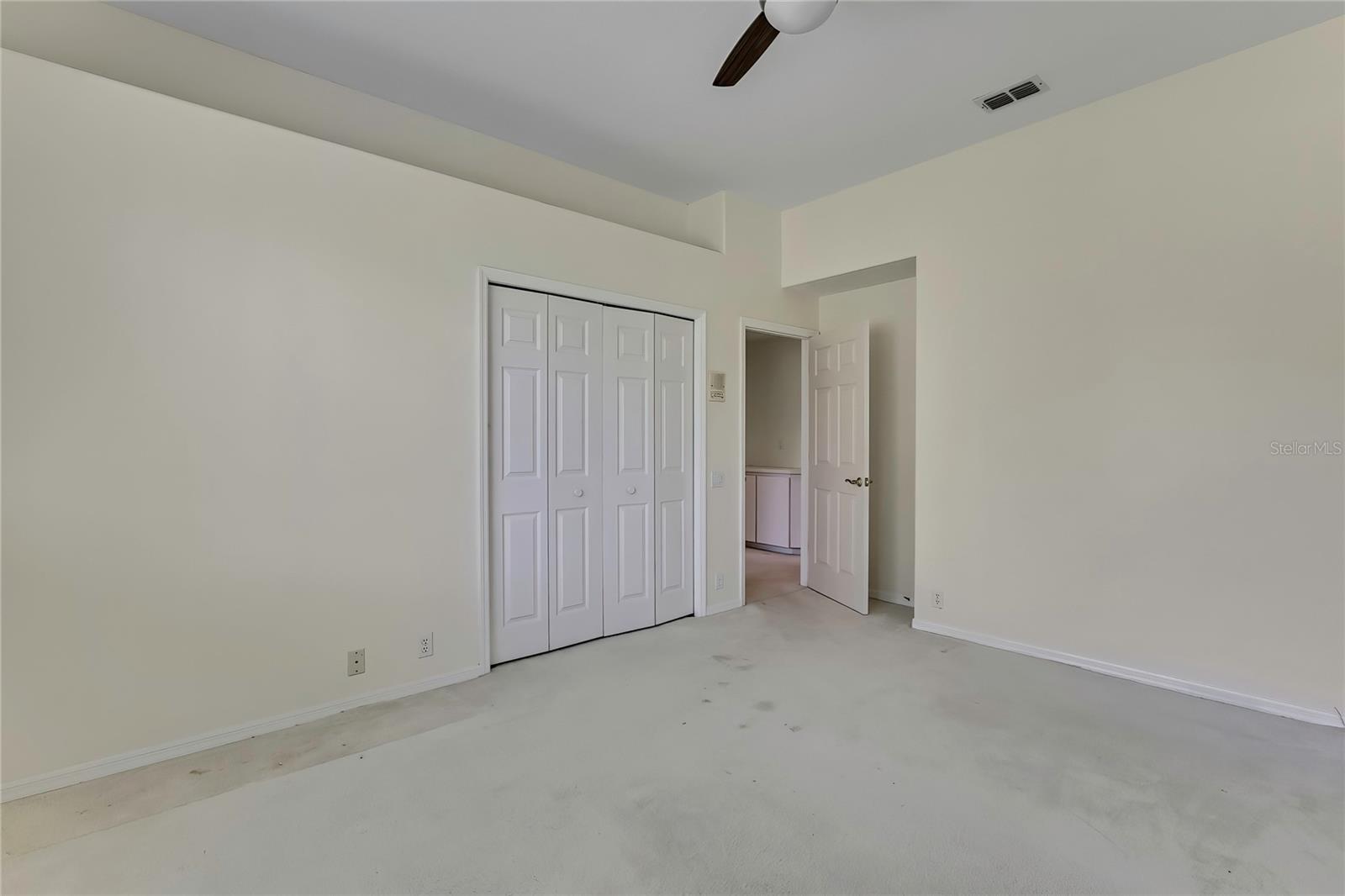 LAKE IN THE WOODS PH I - Residential