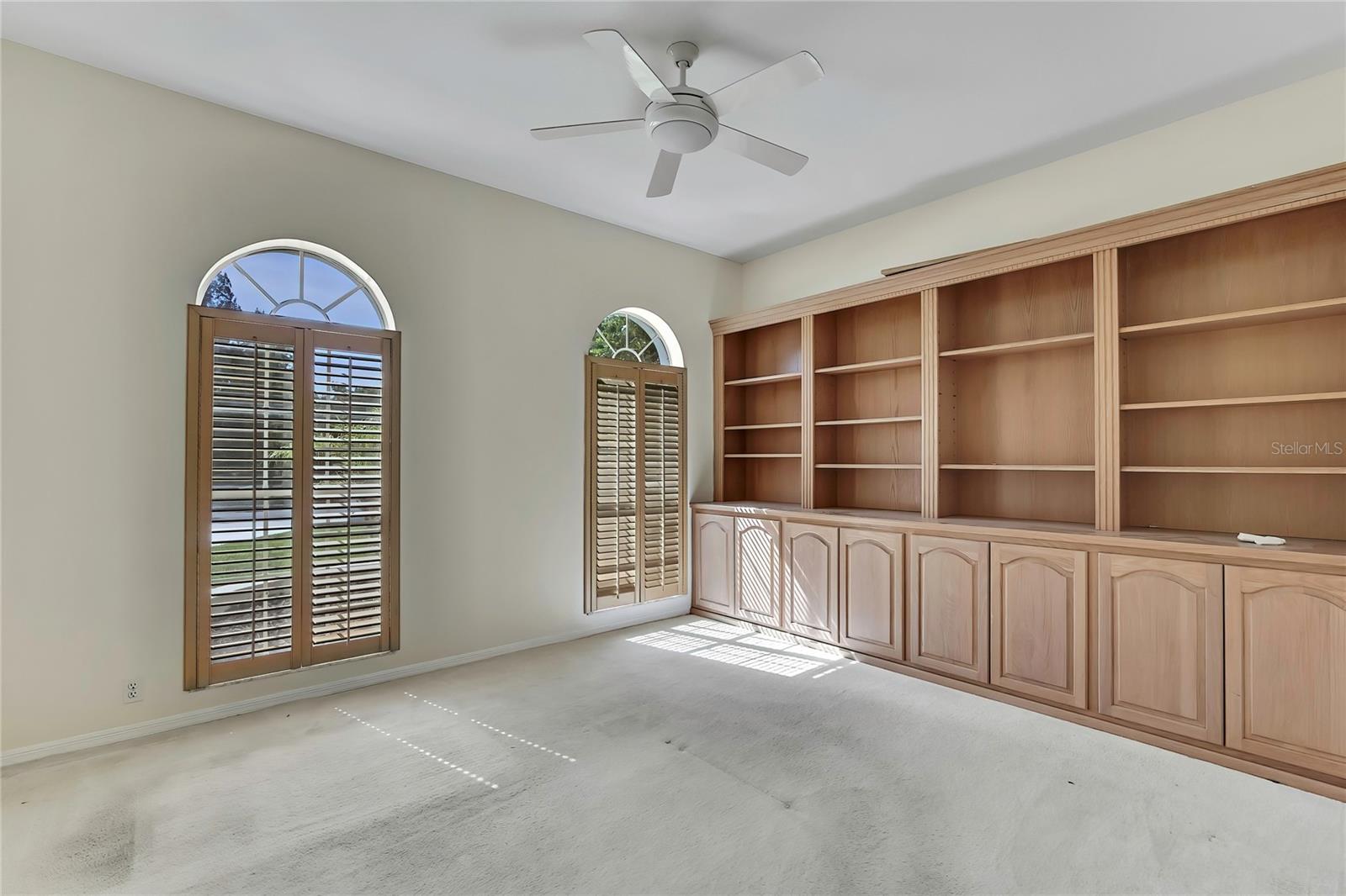 LAKE IN THE WOODS PH I - Residential