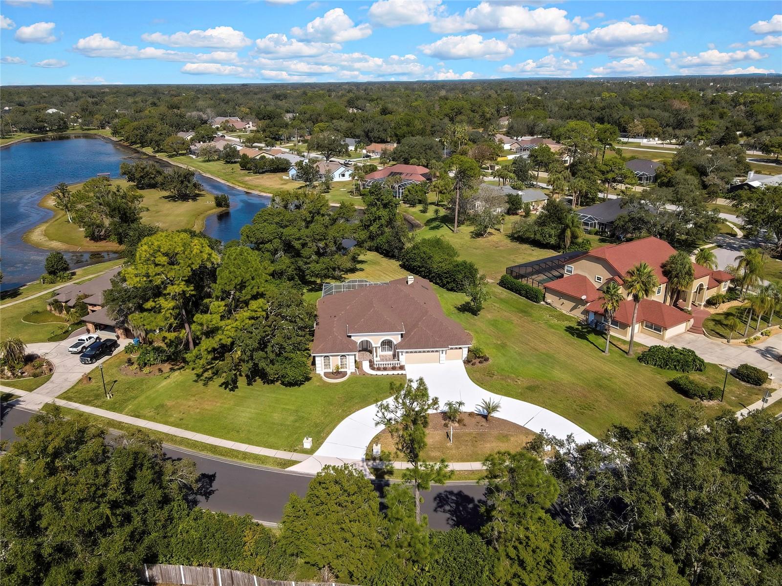LAKE IN THE WOODS PH I - Residential