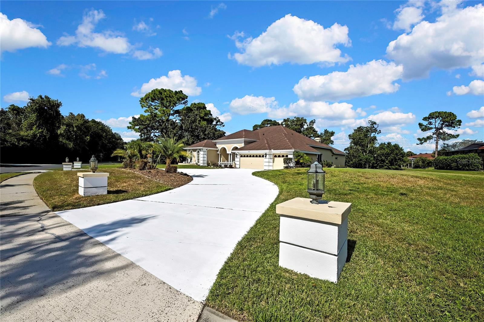 LAKE IN THE WOODS PH I - Residential