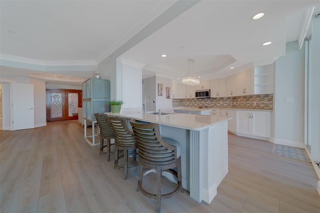 Photo of 2 Seaside Lane #801, Belleair, FL 33756 (MLS # TB8400487)