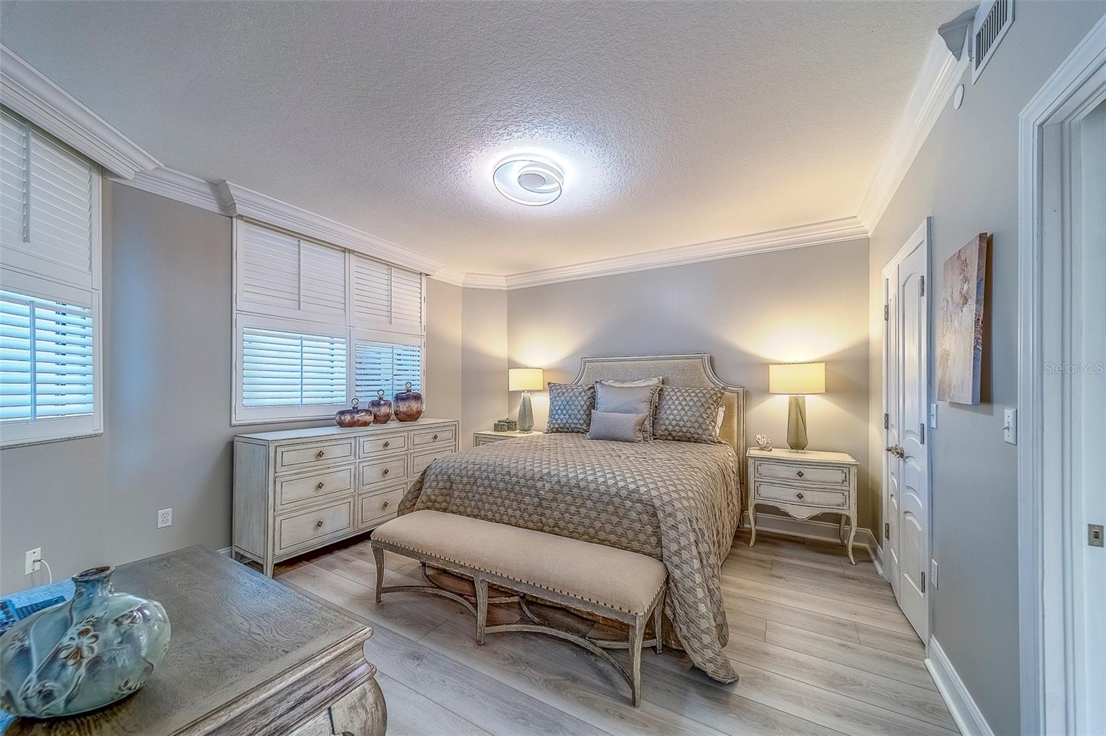 2 SEASIDE LANE 801