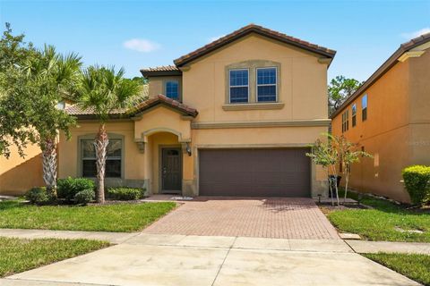 Photo of 8824 Bengal Court, Kissimmee, FL 34747 (MLS # O6353390)