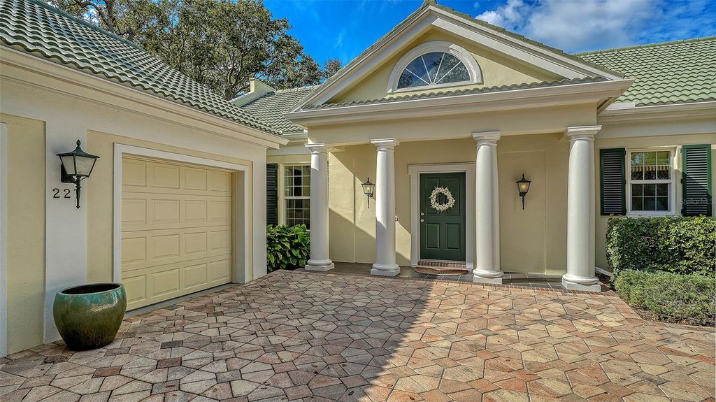 Photo of 227 Saint James Park, Osprey, FL 34229 (MLS # A4679867)