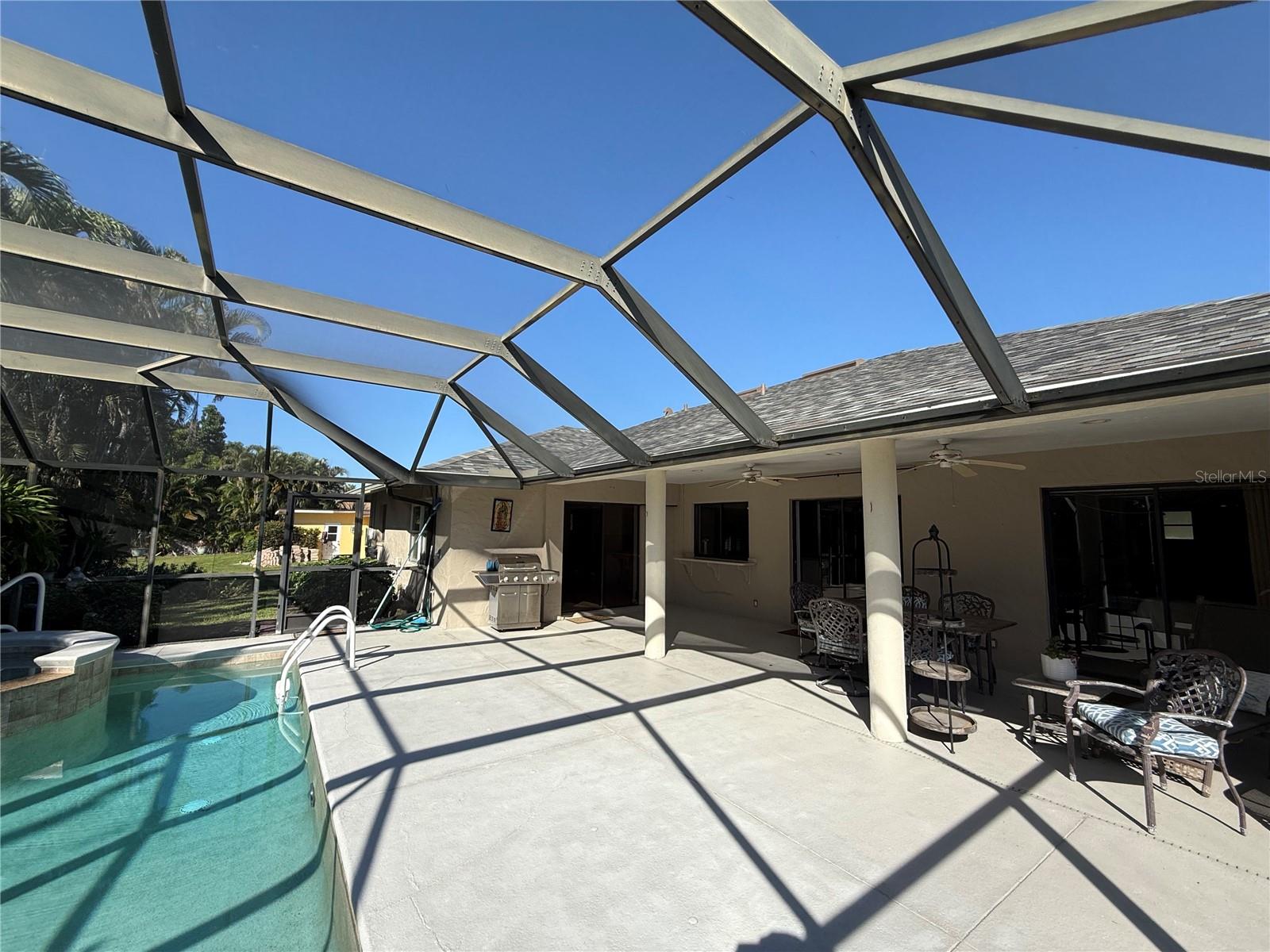 FLAMINGO ESTATES - Residential