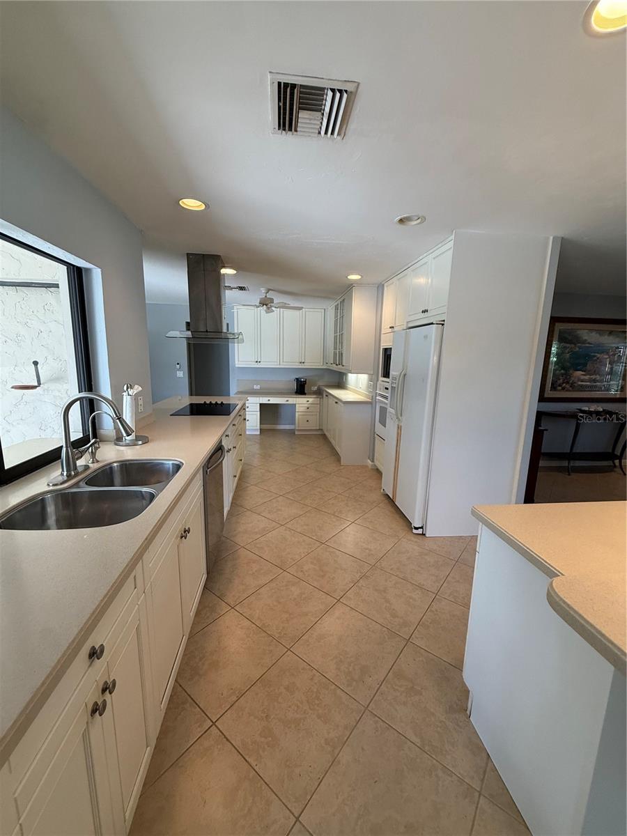 FLAMINGO ESTATES - Residential