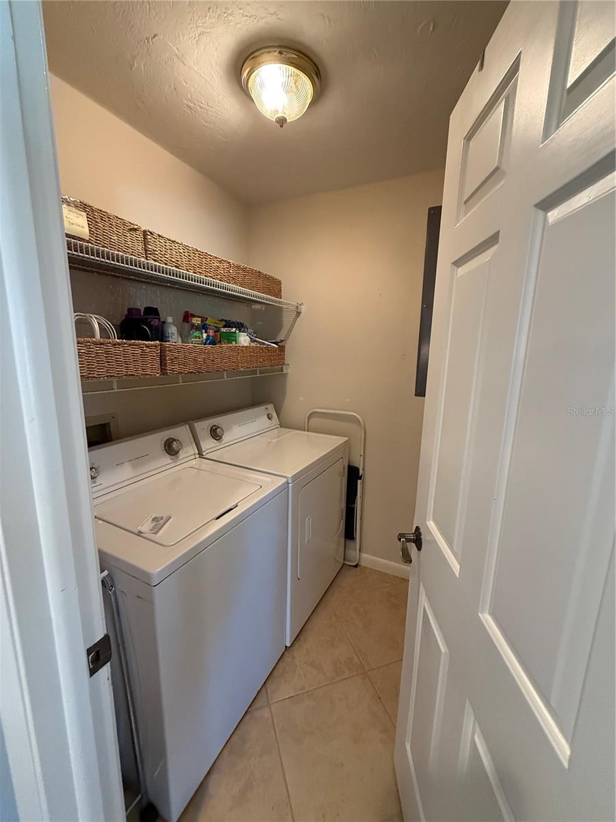 FLAMINGO ESTATES - Residential