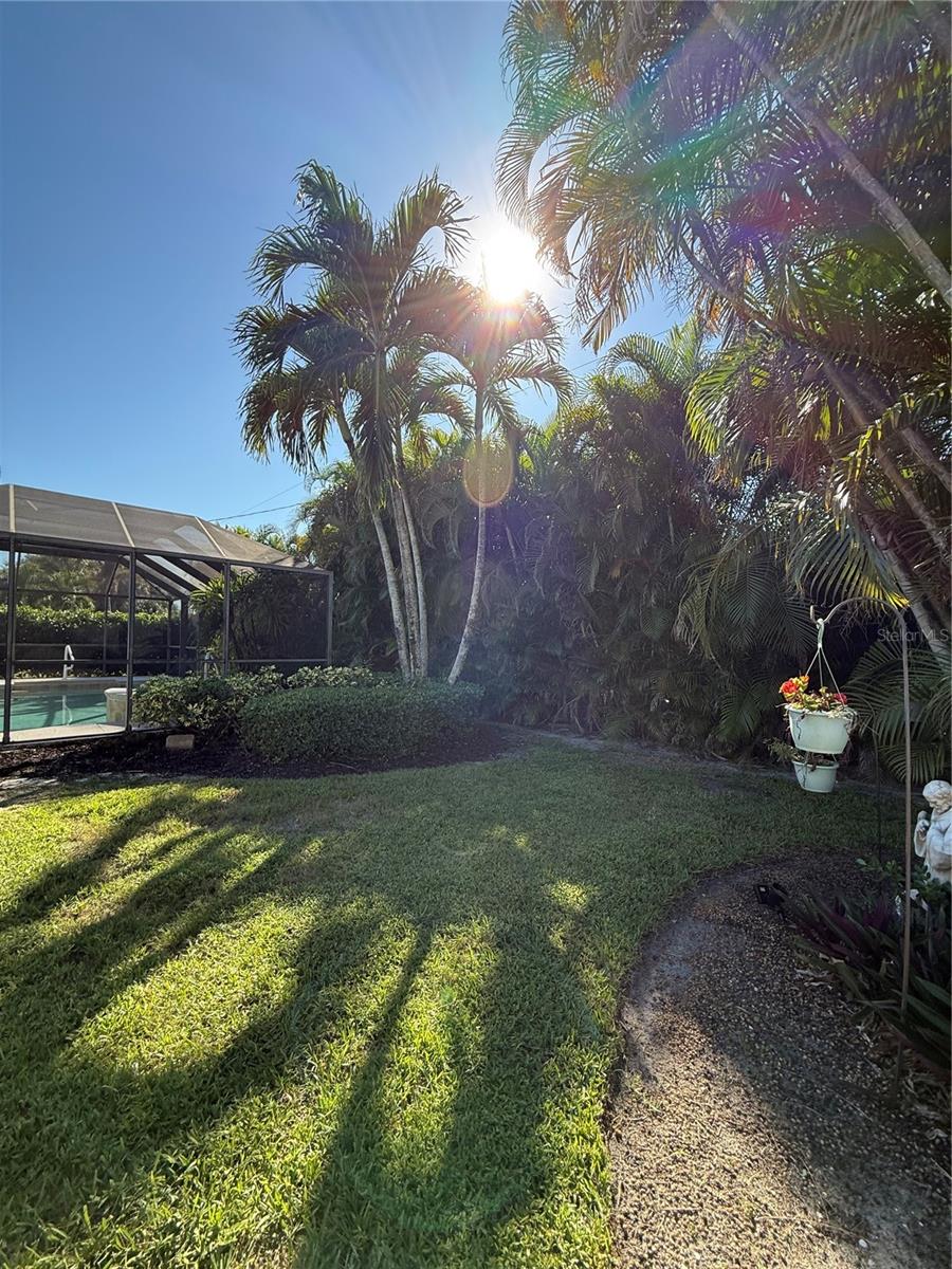 FLAMINGO ESTATES - Residential