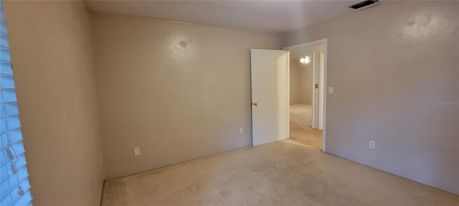 BLACK ACRES - Residential Lease