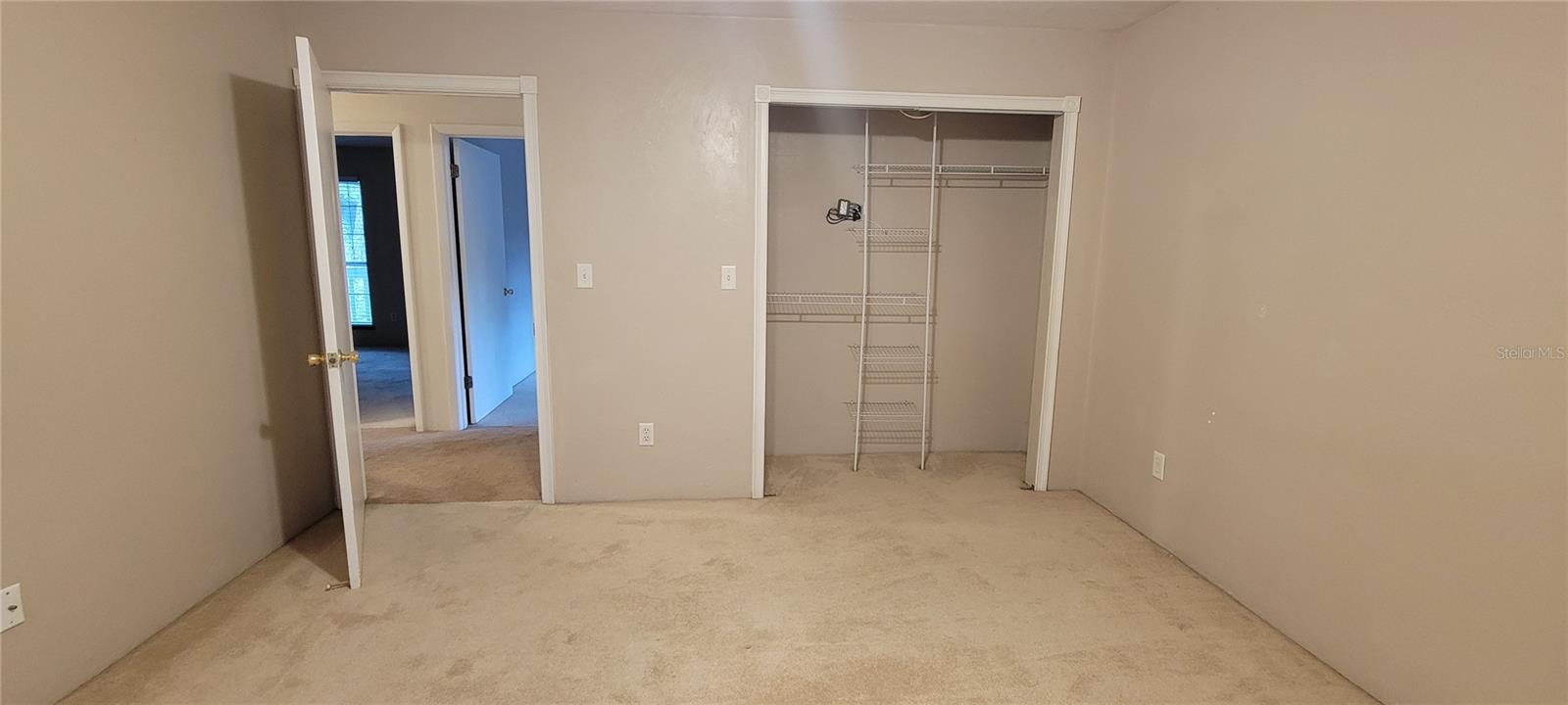 BLACK ACRES - Residential Lease