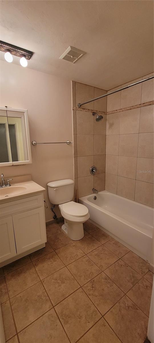 BLACK ACRES - Residential Lease