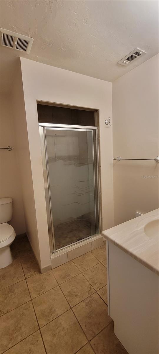 BLACK ACRES - Residential Lease