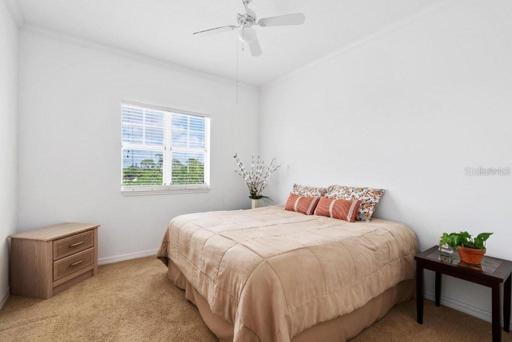 BROADWAY PROMENADE - Residential