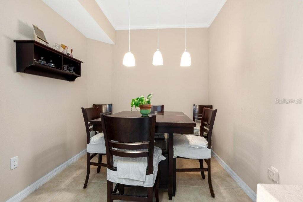 BROADWAY PROMENADE - Residential