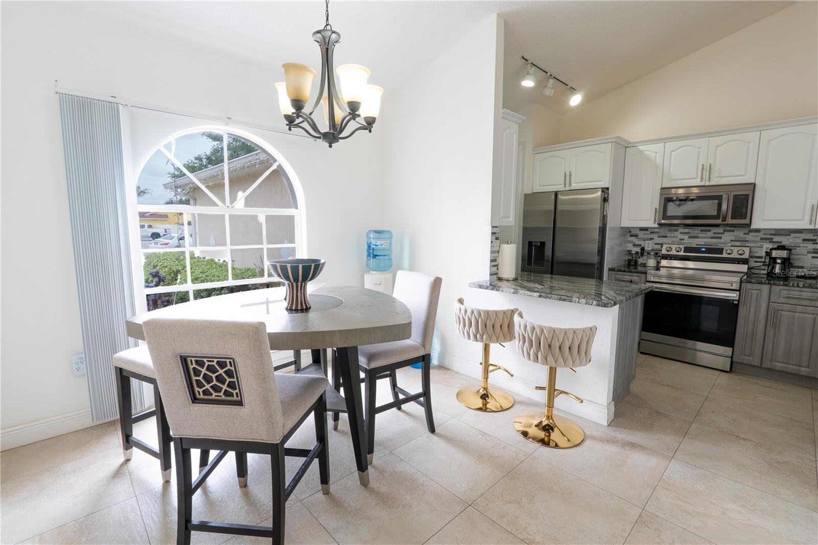 PARADISE PLACE - Residential