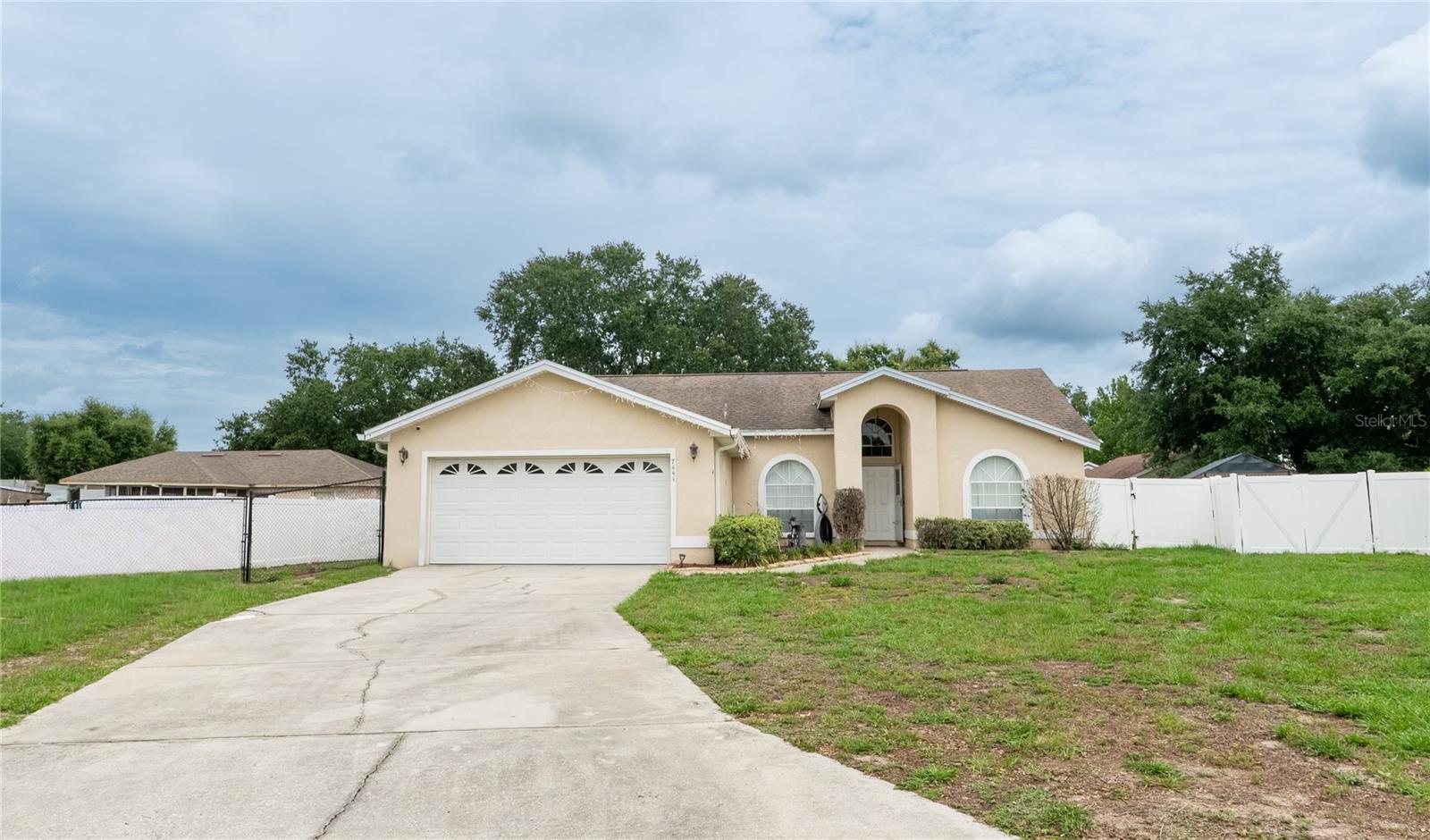 PARADISE PLACE - Residential