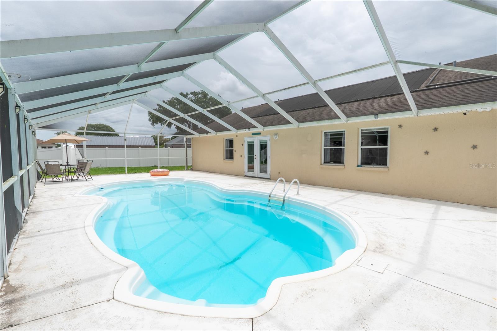PARADISE PLACE - Residential