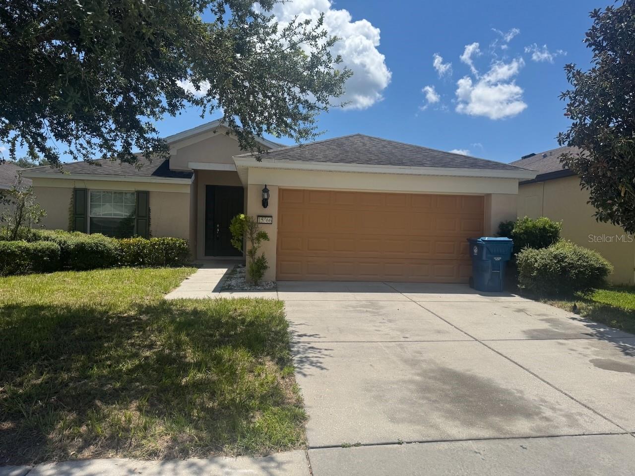 This spacious home offers 4 bedrooms, 2 bathrooms, and a 2-car garage in the desirable Trillium community. Inside, you’ll find vinyl flooring in the kitchen and bathrooms, carpet throughout the living areas, a bright eat-in kitchen, and an inside laundry room. The versatile 4th bedroom can also serve as a home office.Located just off the Veterans Expressway in South Hernando County, Trillium is a newer, well-kept subdivision with convenient access to shopping, dining, and an easy commute to Tampa. The home sits just one block from the community pool, perfect for relaxation and fun. Rental Details:
Rent: First month, last month, and security deposit required
Application fee: $100
Small pets welcome with a $500 non-refundable pet fee
Don’t miss the chance to live in this beautiful home in a fantastic neighborhood!