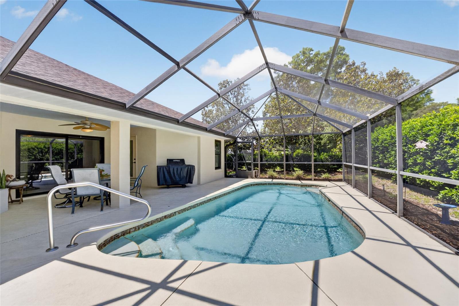 37 W OAK BRANCH COURT