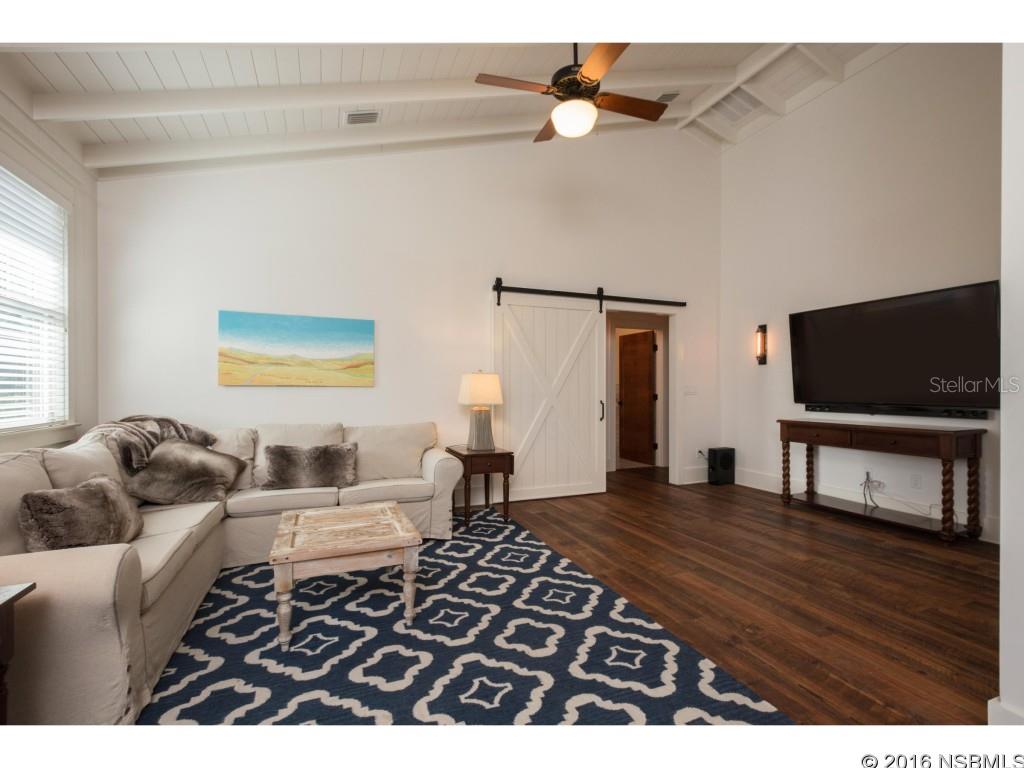 Chas Dougherty - Residential