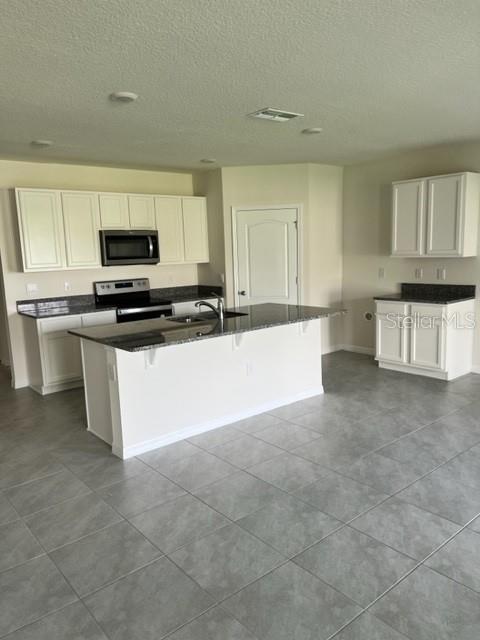 VILLAMAR - Residential Lease