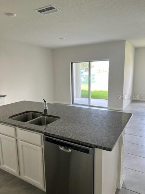 VILLAMAR - Residential Lease