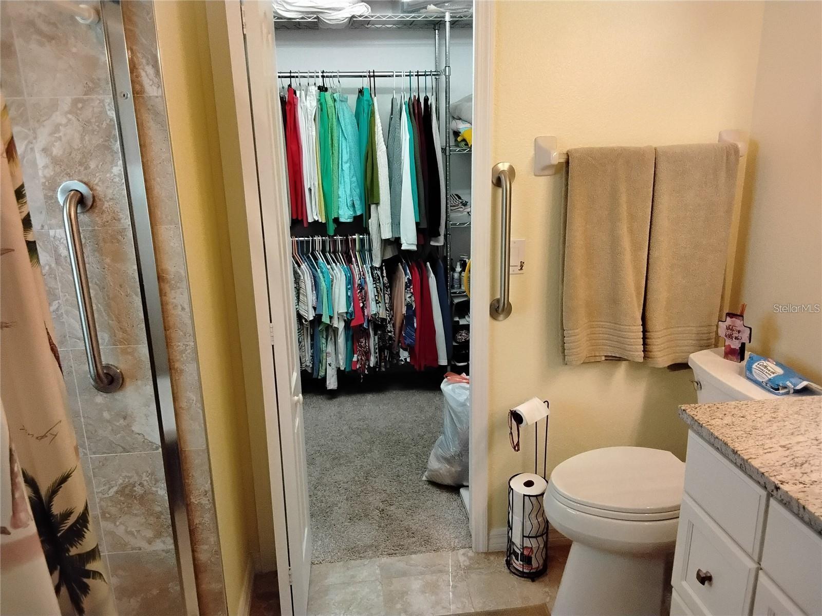 KEY VISTA PH 04 - Residential