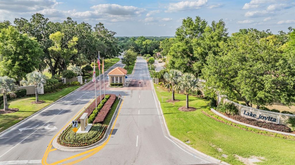 Photo of 13816 Thoroughbred Drive, Dade City, FL 33525 (MLS # TB8401896)