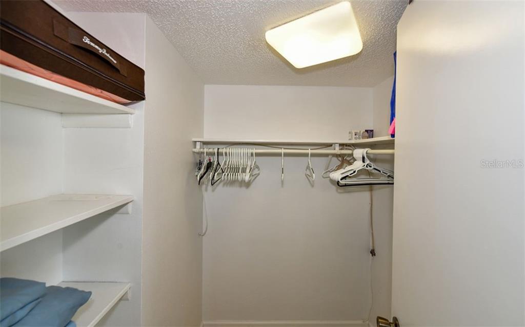 SIESTA HARBOR SEC 2 - Residential Lease