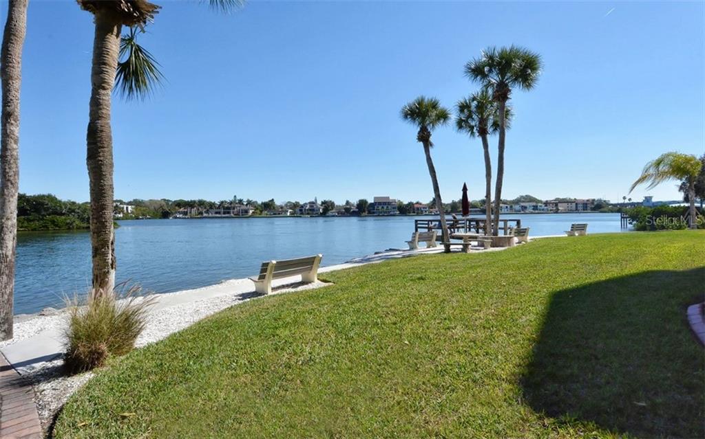 SIESTA HARBOR SEC 2 - Residential Lease