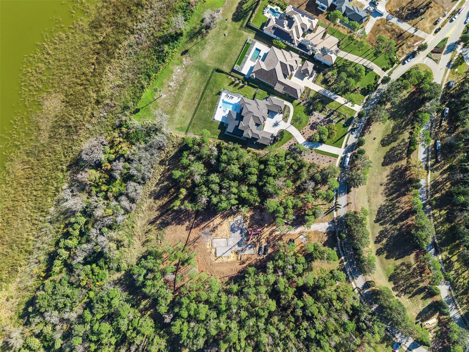 BELLA COLLINA SUB - Land