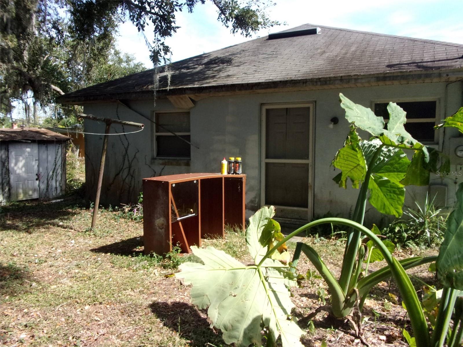 950 S PARSONS AVENUE