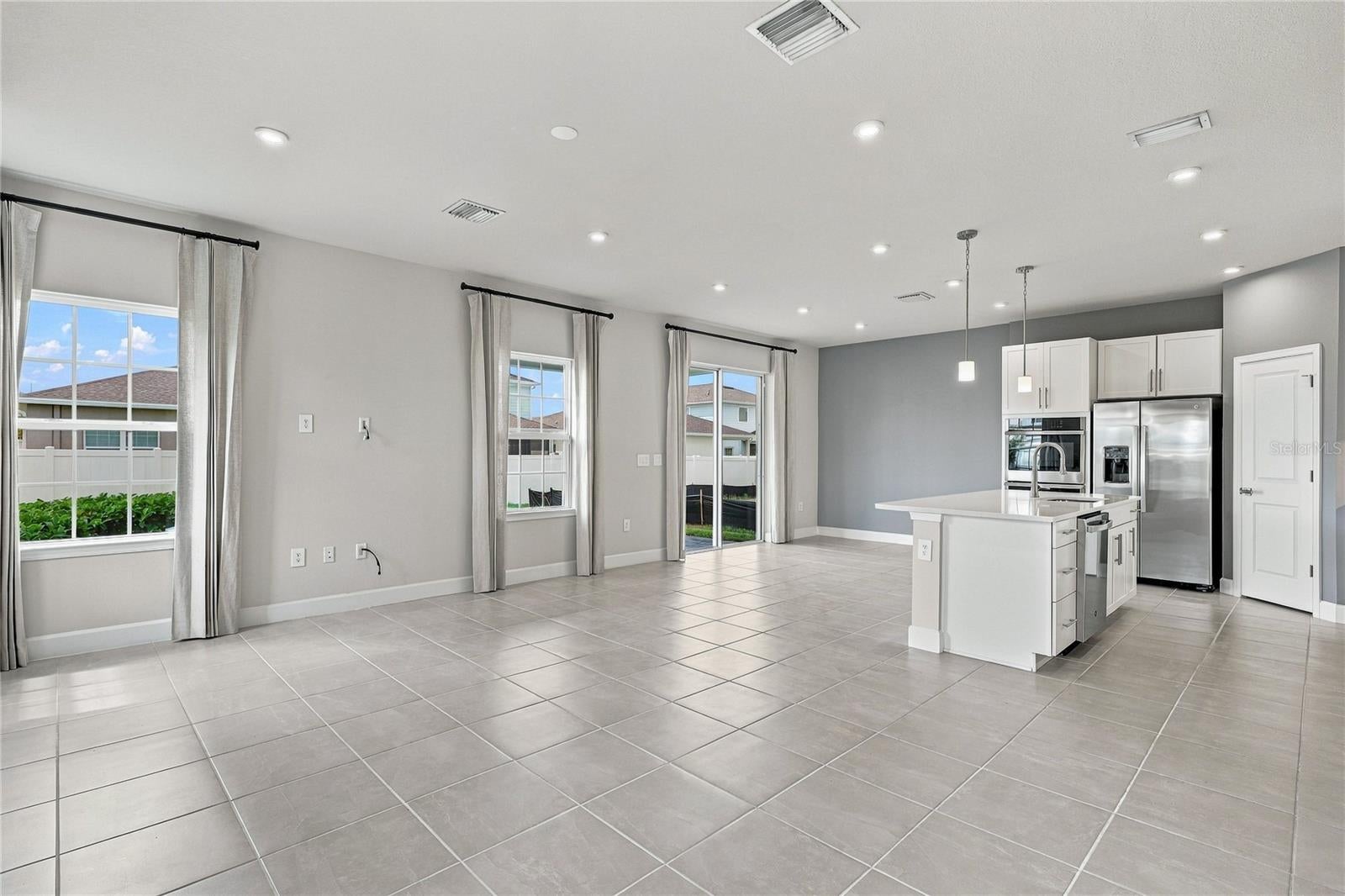 4640 ARDEN WAY, BRADENTON, FL, 34211 2 4640 ARDEN WAY