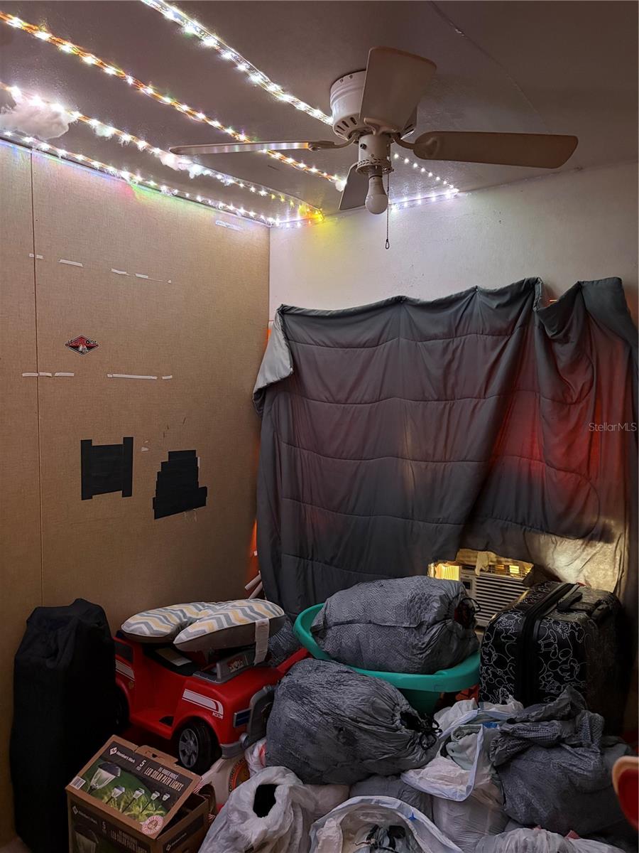 TANGERINE ESTATES - Residential