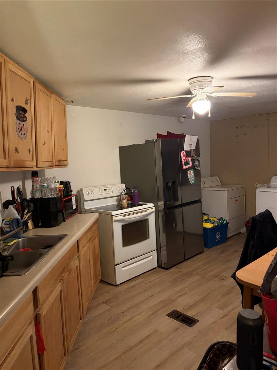 TANGERINE ESTATES - Residential