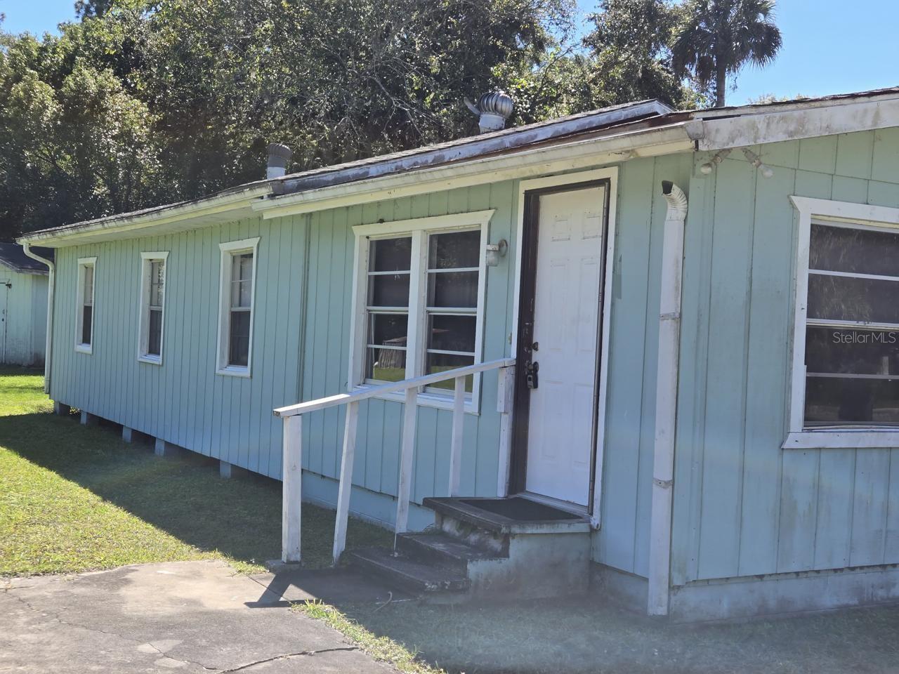 171 N PUTNAM GROVE ROAD