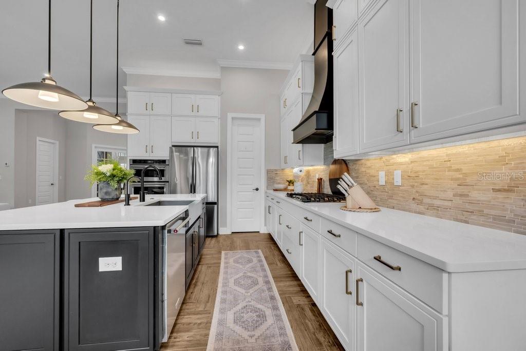 PRESERVE AT FISHHAWK RANCH - Residential